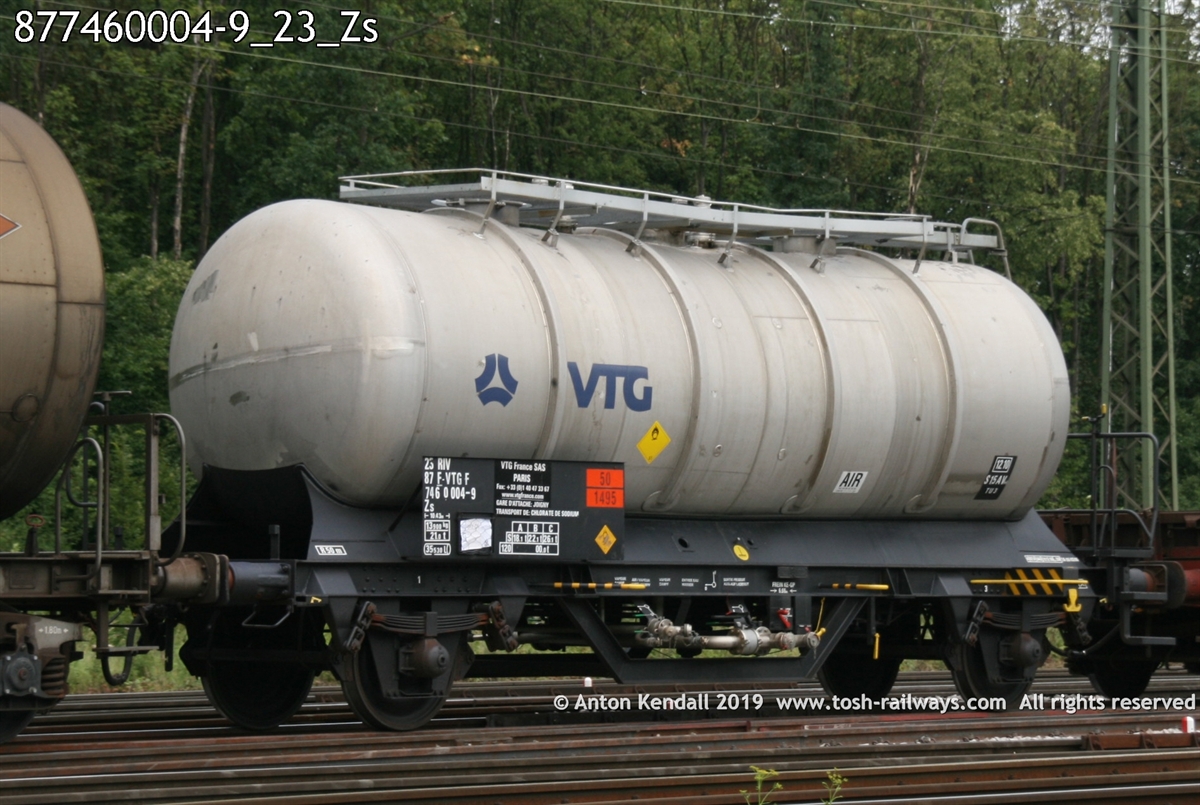 877460004-9_23_Zs.jpg